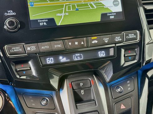 Used 2022 Honda Odyssey Touring image 21