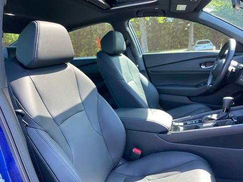 Used 2025 Honda Accord Sport image 31