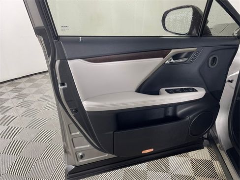 Used 2020 Lexus RX 450h AWD w/ Premium Package image 18