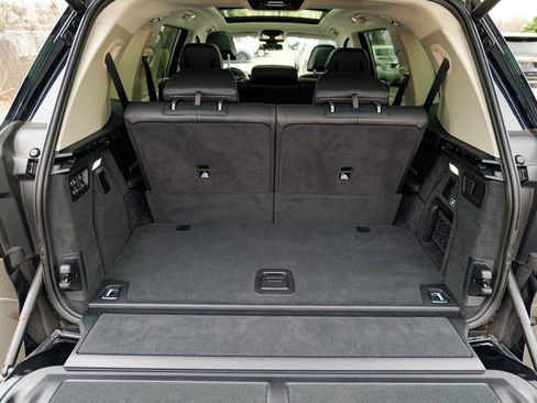 Used 2023 BMW X7 xDrive40i w/ Climate Comfort Package image 66