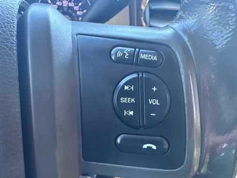 Used 2013 Ford F350 Lariat w/ Lariat Interior Pkg image 18