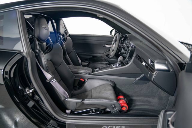 Used 2019 Porsche 911 GT3 RS w/ Weissach Package RWD image 27