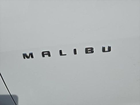 Used 2024 Chevrolet Malibu LT FWD image 5