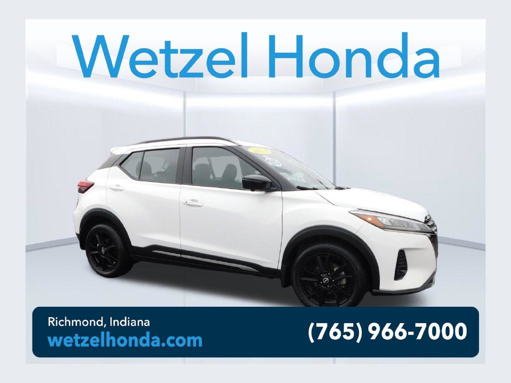 Used 2024 Nissan Kicks SR FWD 360° Tour