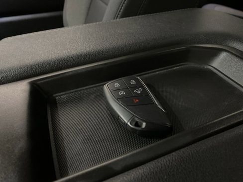 Used 2024 Chevrolet Silverado 1500 Custom image 99