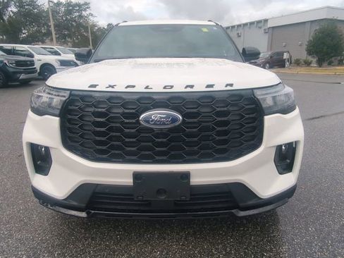 New 2026 Ford Explorer ST-Line w/ ST-Line Street Pack image 10