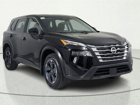 Used 2024 Nissan Rogue SV FWD image 1