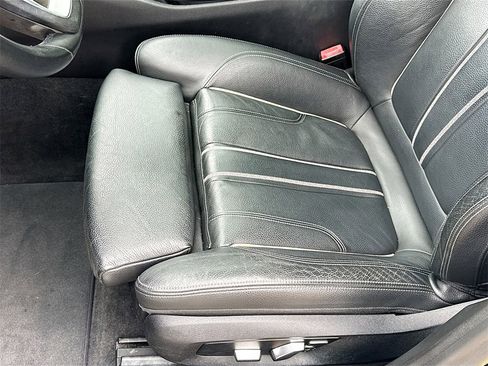 Used 2018 BMW 530e image 20