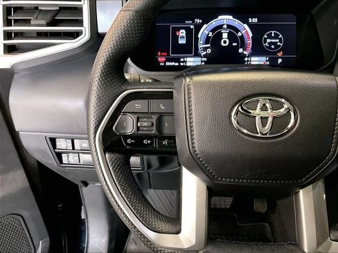 Used 2024 Toyota Tundra Platinum AWD/4WD image 23