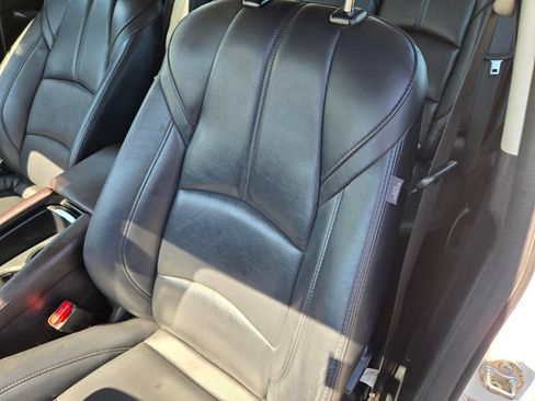 Used 2018 MAZDA MAZDA3 Touring FWD image 20