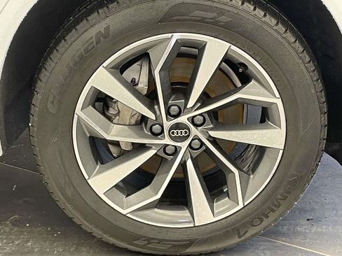 Certified 2023 Audi Q5 2.0T Premium image 14