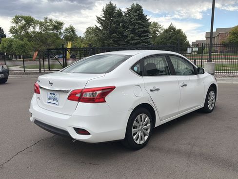Used 2016 Nissan Sentra S FWD image 5