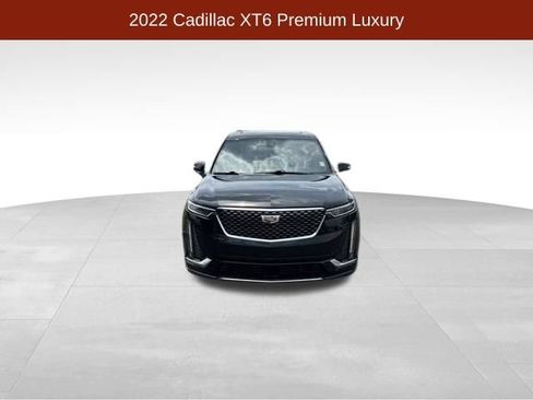 Used 2022 Cadillac XT6 Premium Luxury w/ Platinum Package AWD/4WD image 2