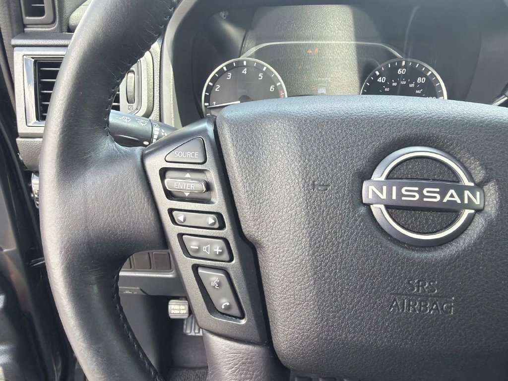 Used 2023 Nissan Titan SV w/ SV Convenience Package AWD/4WD image 24