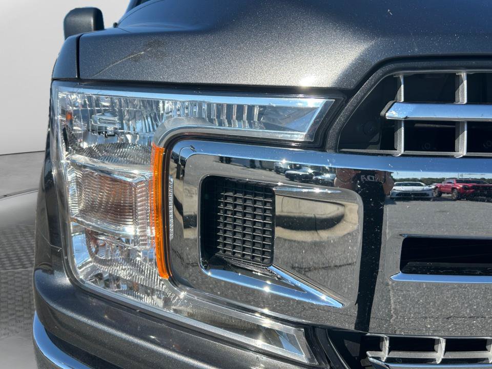 Used 2020 Ford F150 XLT w/ Equipment Group 302A Luxury AWD/4WD image 24