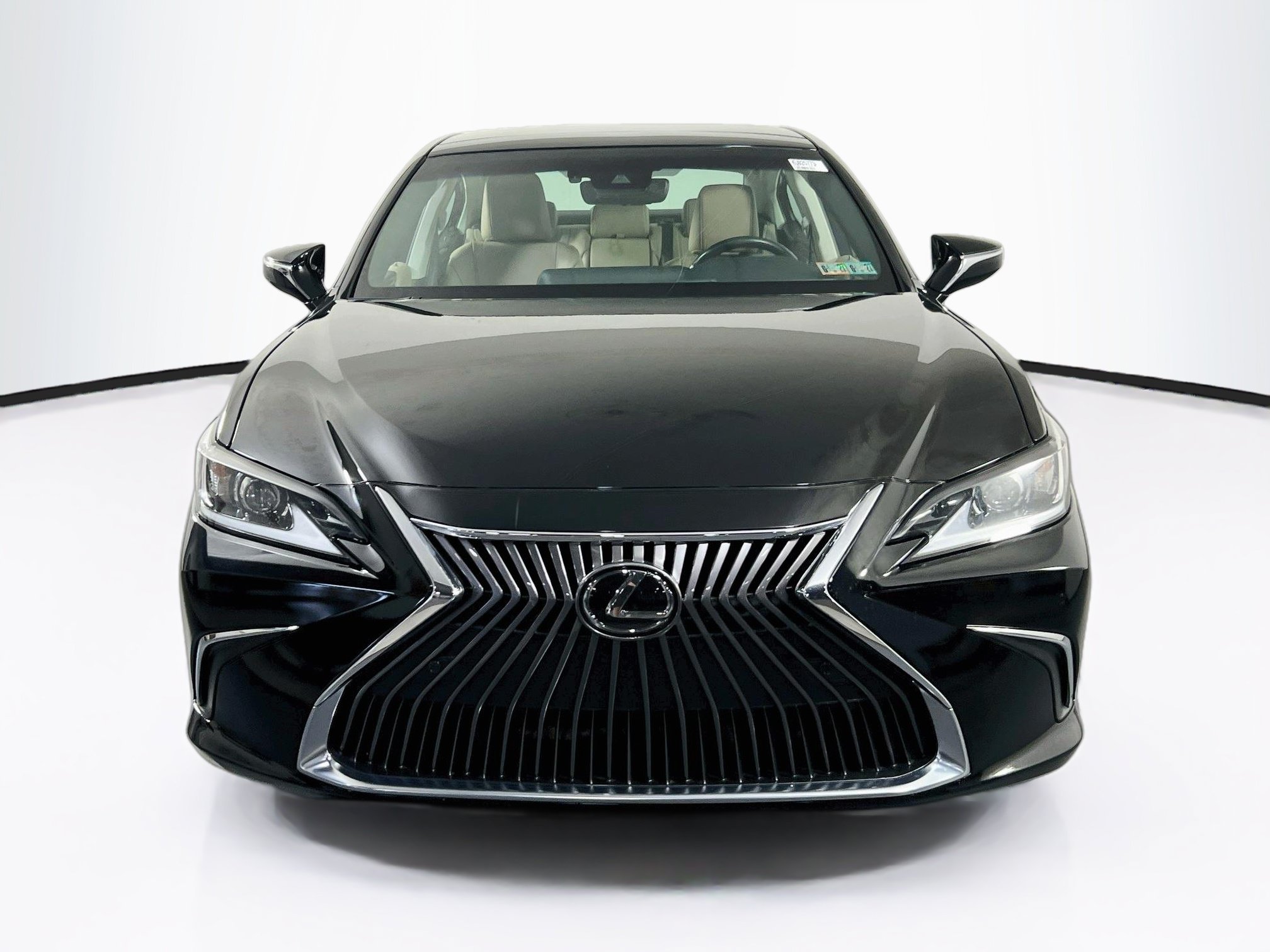 Used 2019 Lexus ES 350 w/ Accessory Package 2 FWD image 2