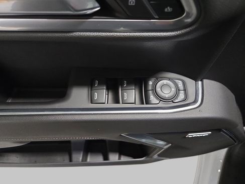 Used 2022 Chevrolet Silverado 1500 LTZ image 31