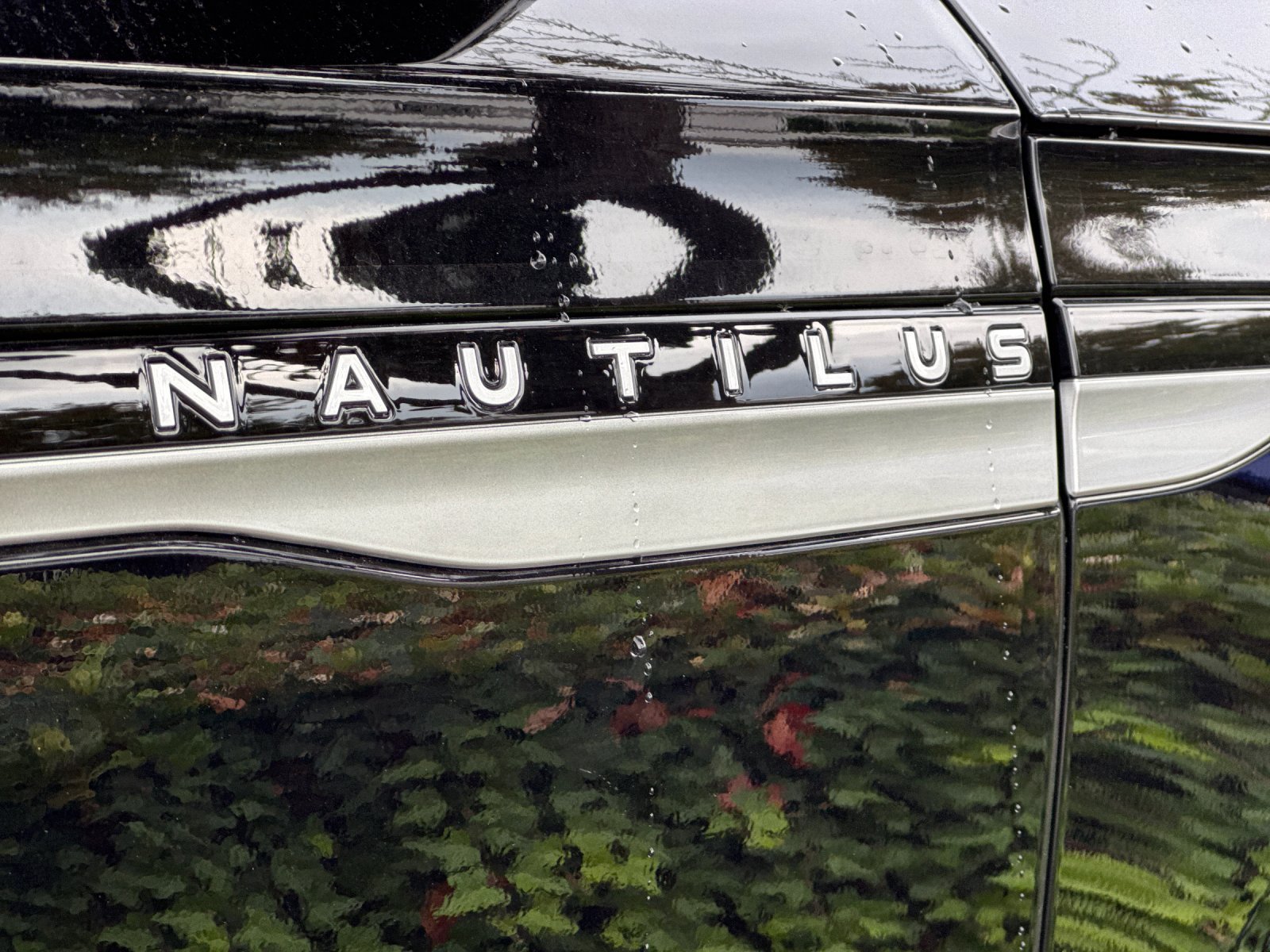 New 2026 Lincoln Nautilus Premier w/ Equipment Group 102A AWD/4WD image 26