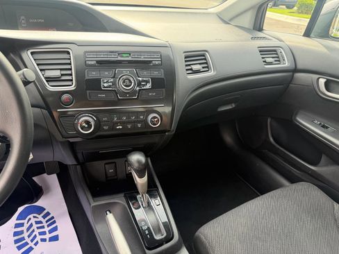 Used 2013 Honda Civic LX image 12