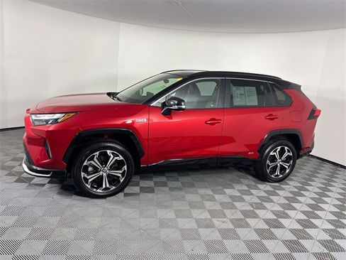 Used 2023 Toyota RAV4 XSE image 5