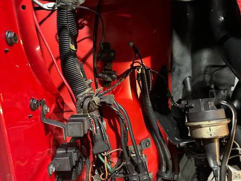 Used 1993 Dodge D/W Truck 250 image 28