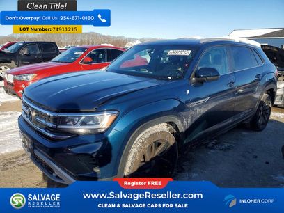 Used 2022 Volkswagen Atlas Cross Sport SE w/ Panoramic Sunroof Package