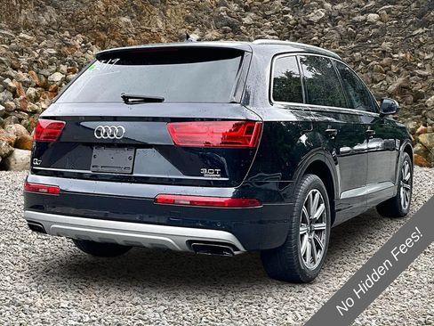 Used 2017 Audi Q7 3.0T Premium AWD/4WD image 2
