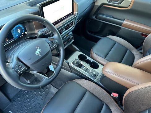 Used 2025 Ford Bronco Sport Outer Banks w/ Outer Banks Tech Package+ image 10