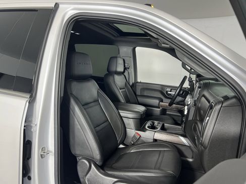 Used 2023 GMC Sierra 3500 Denali w/ Denali Ultimate Package image 31