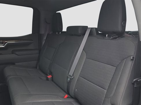 Used 2022 GMC Sierra 1500 SLE image 12