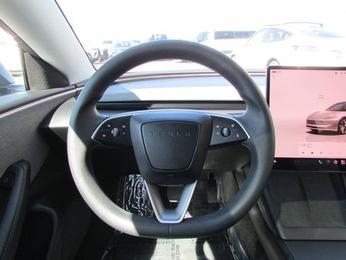 Used 2025 Tesla Model 3 RWD image 22