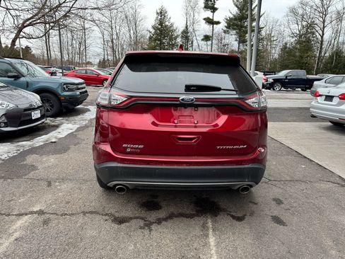 Used 2018 Ford Edge Titanium w/ Equipment Group 302A image 4