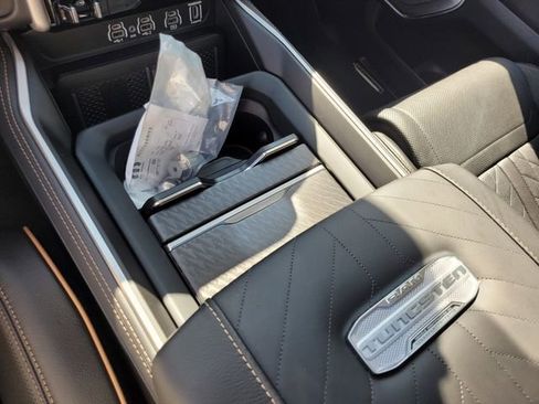 New 2026 RAM 1500 Tungsten image 24