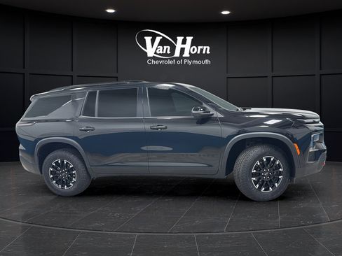 Used 2024 Chevrolet Traverse Z71 AWD/4WD image 8
