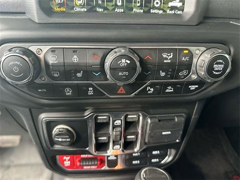 Used 2021 Jeep Gladiator Mojave image 20