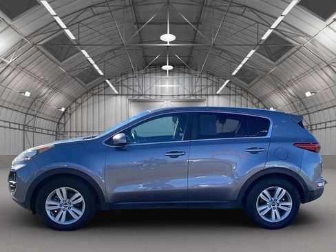 Used 2018 Kia Sportage LX AWD/4WD image 2