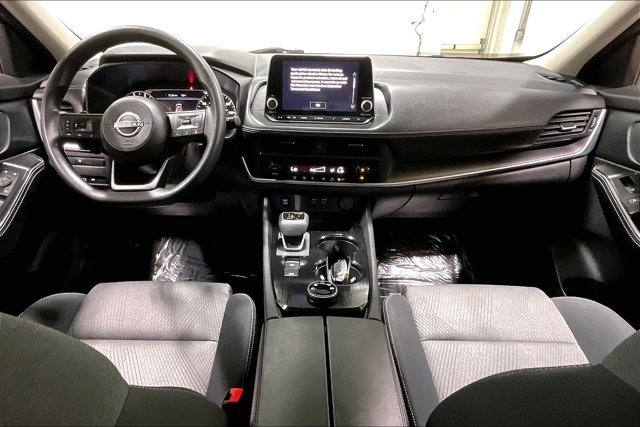 Used 2024 Nissan Rogue SV AWD/4WD image 15