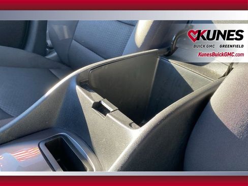 Used 2023 Chevrolet Malibu LT image 28