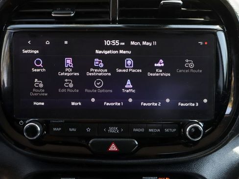 Used 2023 Kia Soul S FWD image 30