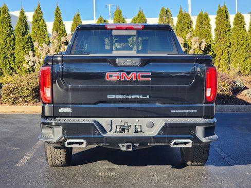 Used 2025 GMC Sierra 1500 Denali image 9
