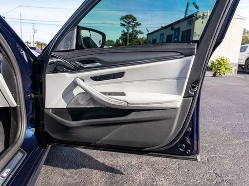 Used 2023 BMW M5 w/ Competition Package image 47