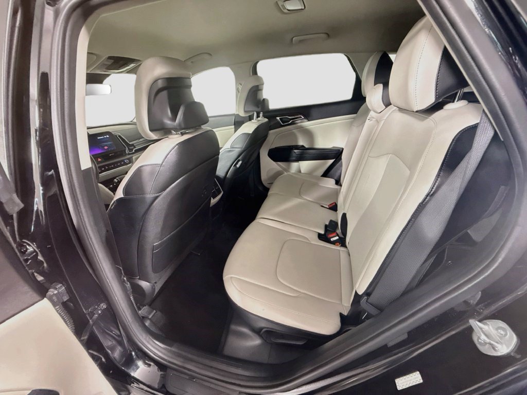 Used 2024 Kia Sportage EX FWD image 25