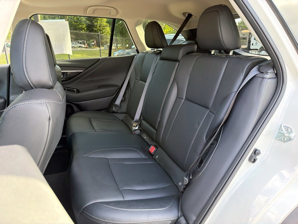 Used 2023 Subaru Outback Touring XT AWD/4WD image 20
