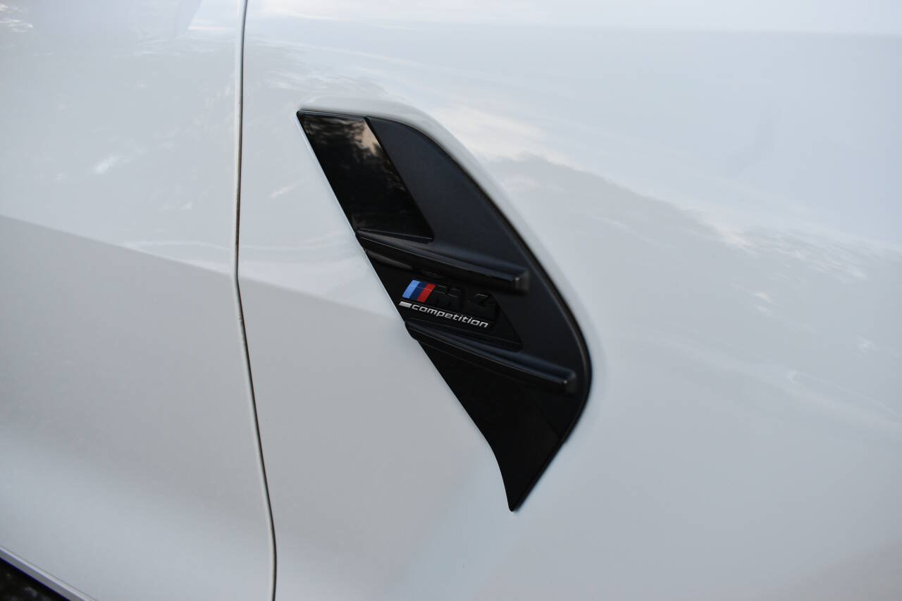 Used 2024 BMW M4 Competition RWD image 40