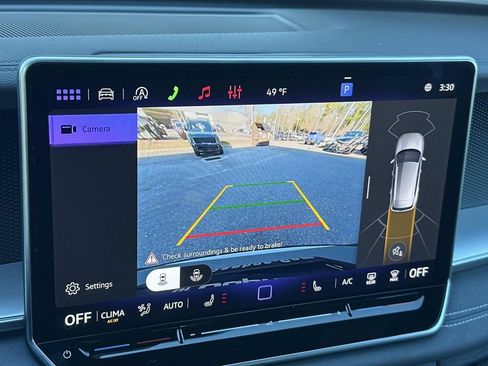 New 2026 Volkswagen Tiguan SE R-Line image 6