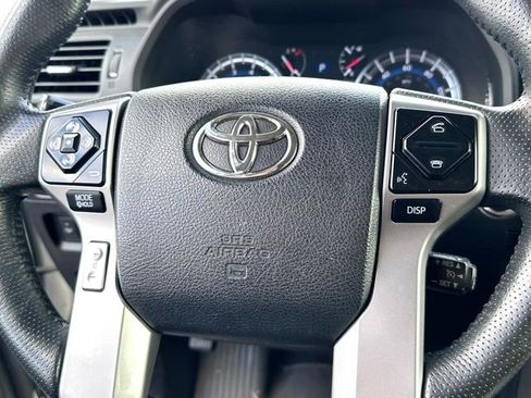 Used 2017 Toyota 4Runner Limited AWD/4WD image 16