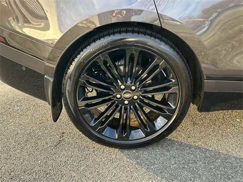 Used 2026 Land Rover Range Rover Velar Autobiography image 12