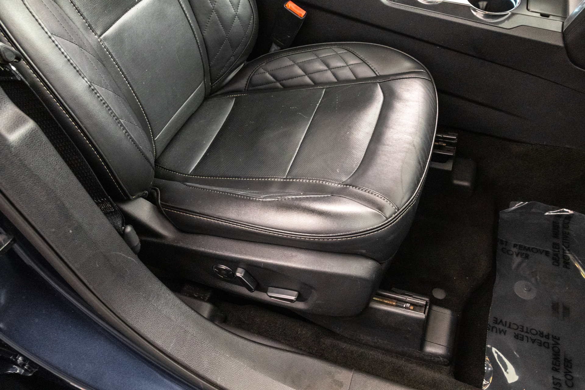 Used 2017 Ford Explorer Platinum AWD/4WD image 42
