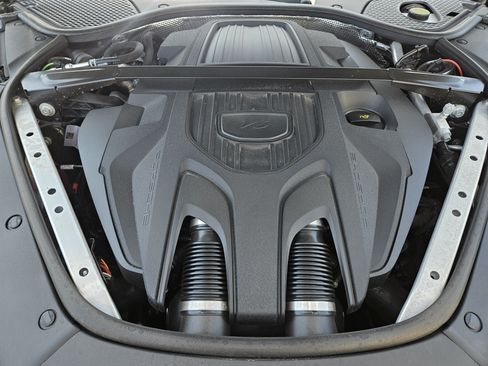 Certified 2026 Porsche Panamera 4 AWD/4WD image 30