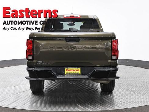 Used 2023 Chevrolet Colorado W/T image 6